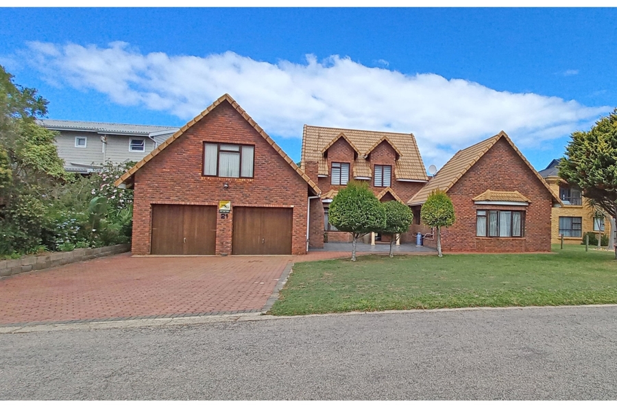2 Bedroom Property for Sale in Hersham Western Cape